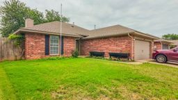 1100 Capitol Dr, Edmond, OK 73003