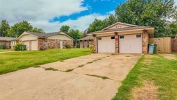 804 Glenwood Dr, Yukon, OK